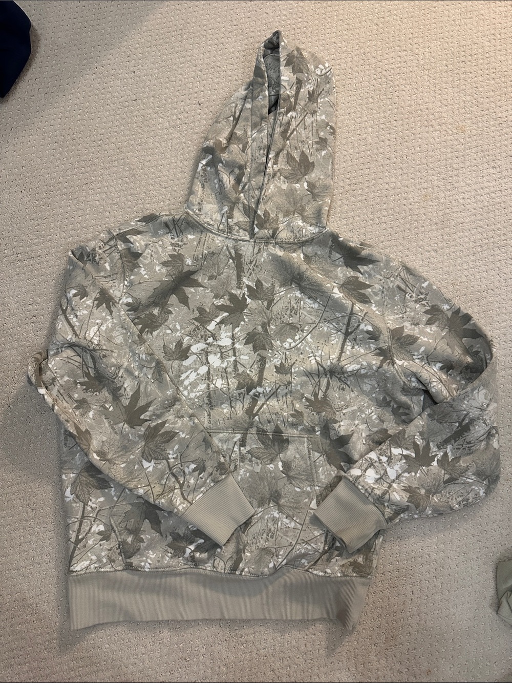 Old Navy Green Leaf Camo Hoodie Sweatshirt